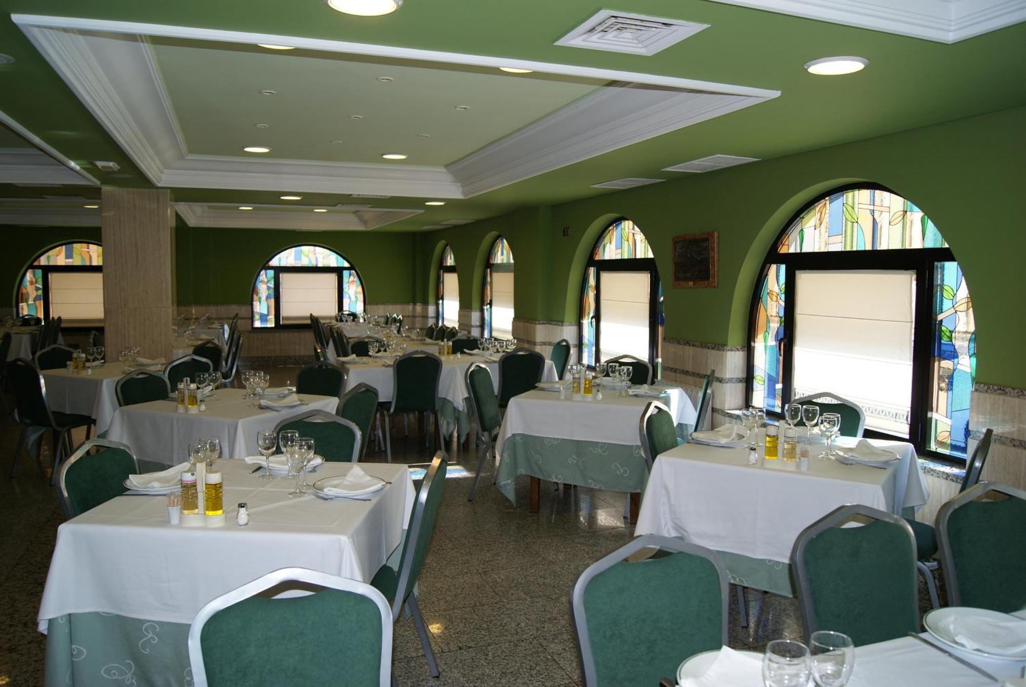 Hotel Alameda Alba De Tormes Εξωτερικό φωτογραφία
