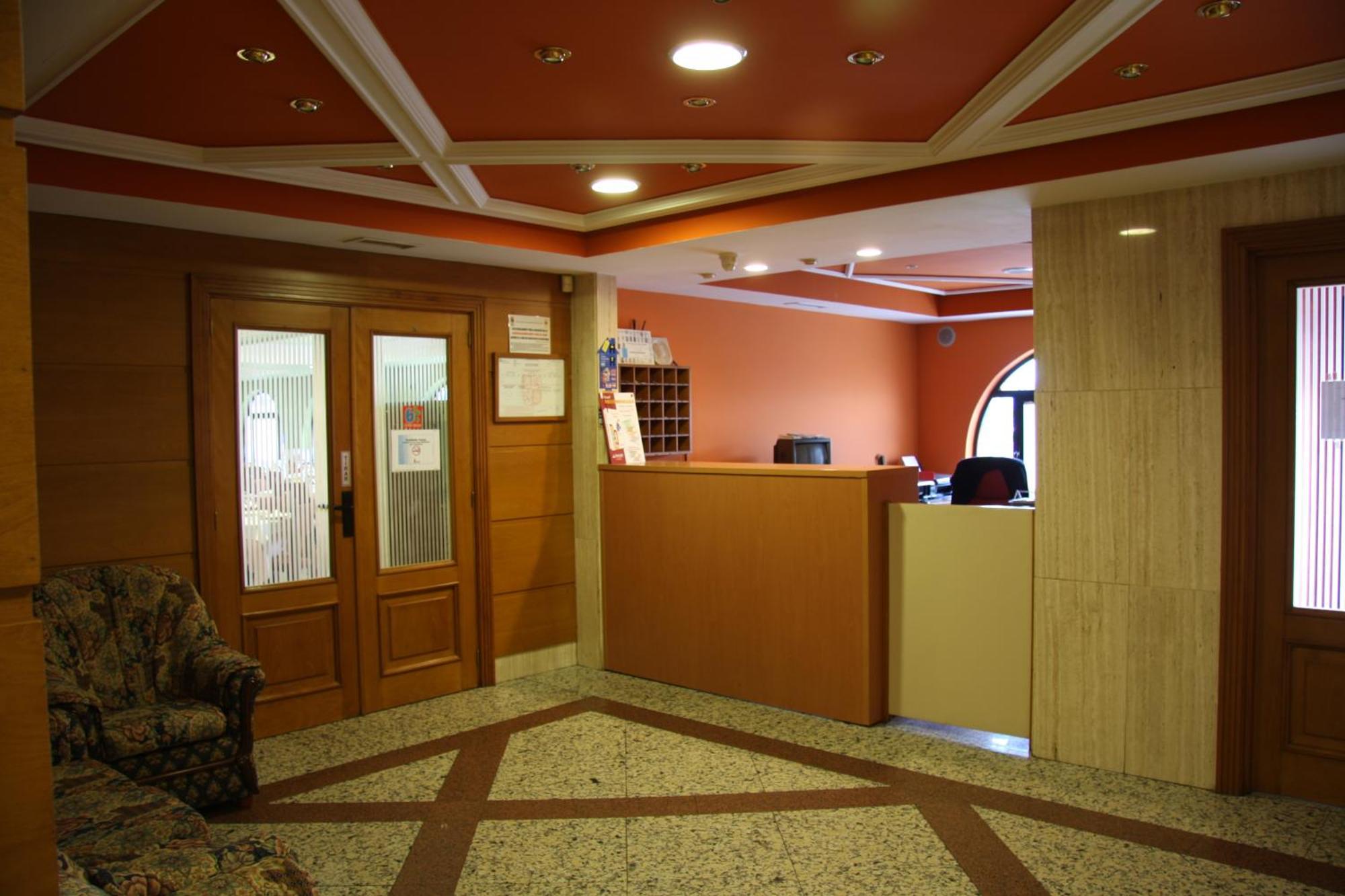 Hotel Alameda Alba De Tormes Εξωτερικό φωτογραφία